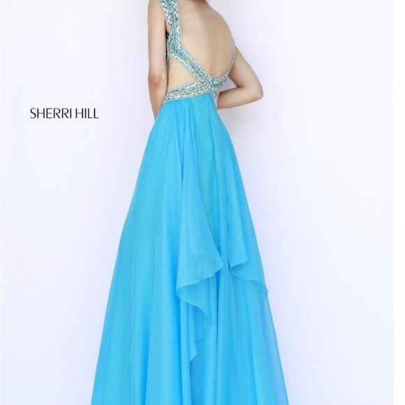 NWT Sherry hill size 4 formal gown - Picture 2 of 3